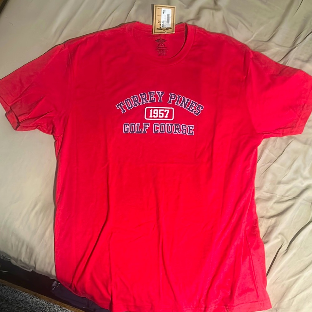 Red Torrey Pines Golf Course T-Shirt. NWT. Size L.